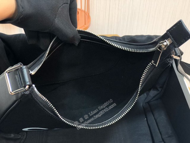 Celine專櫃2022新款印花AVA柔軟牛皮革手袋 賽琳AVA腋下包肩背手提女包 sldj2443